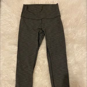 Full Length Lululemon Wunder Under Leggings